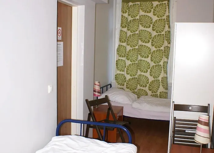 Frolic Goats Хостел Познань