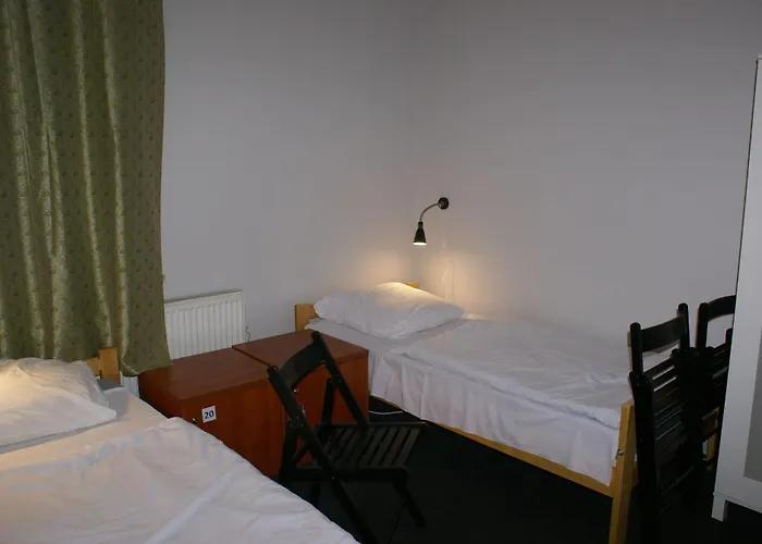 Хостел Frolic Goats *