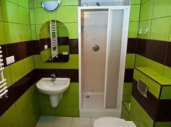 Albergue Frolic Goats *