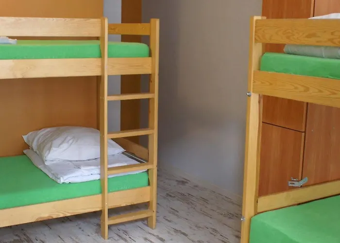 Frolic Goats Albergue *