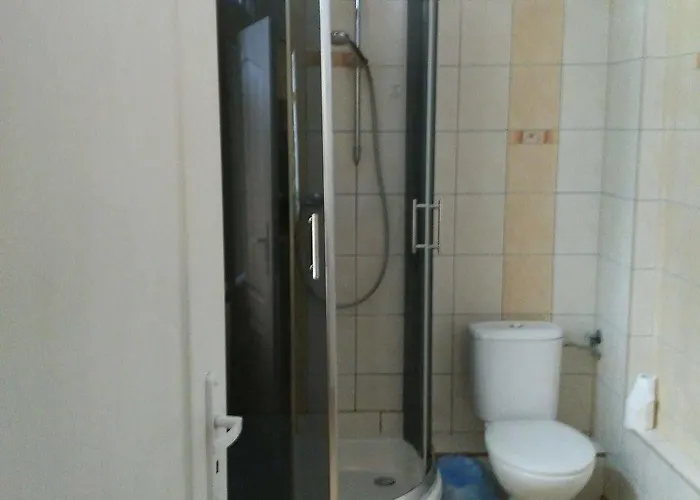 Frolic Goats Albergue