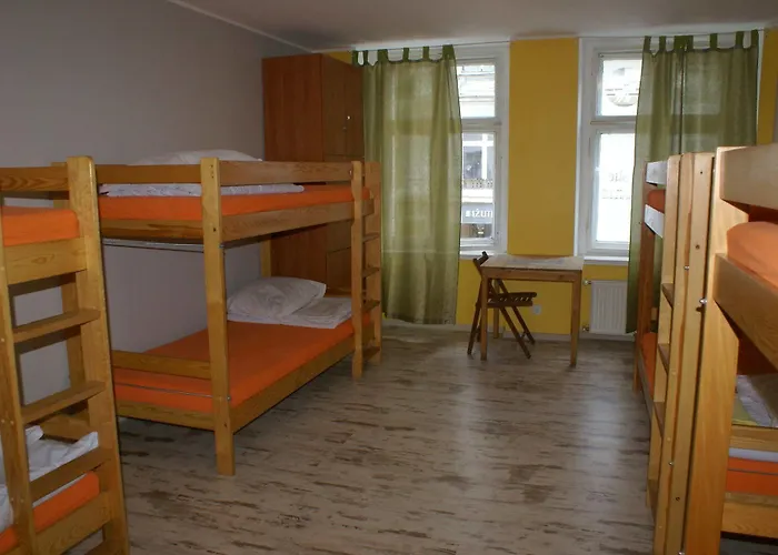 Albergue Frolic Goats *