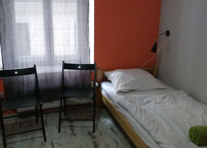 Frolic Goats Albergue *